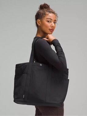 Lulu Lemon Black Tote Bag